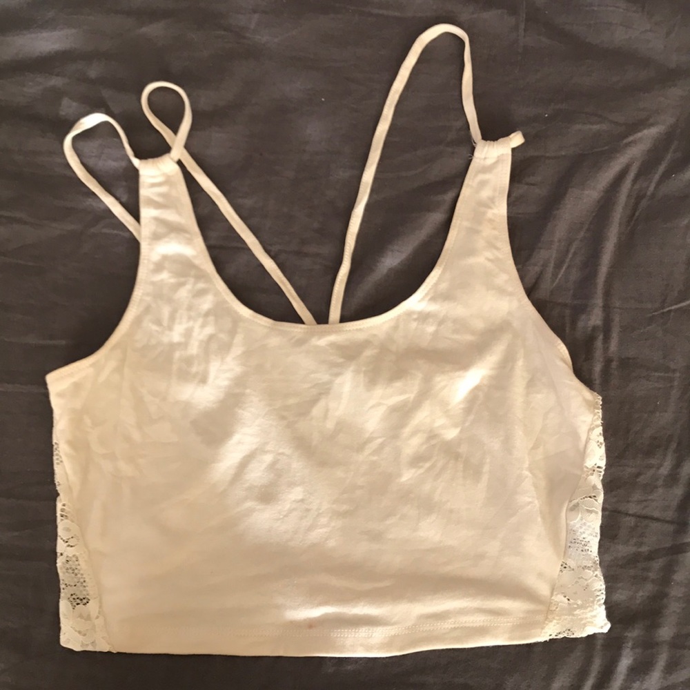 Cream/white American Eagle crop top